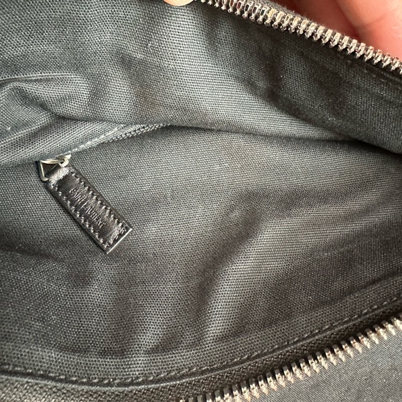 Authentic Saint Laurent - Picture 4 of 11